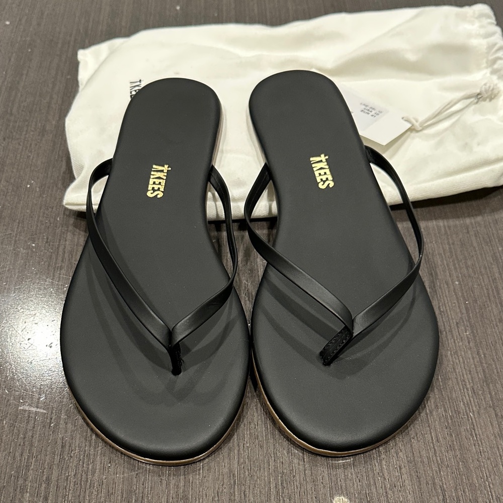 TKEES Black Leather Slim Strap Flip Flop Sandals - Lily Liners - Color Sable - Picture 2 of 8